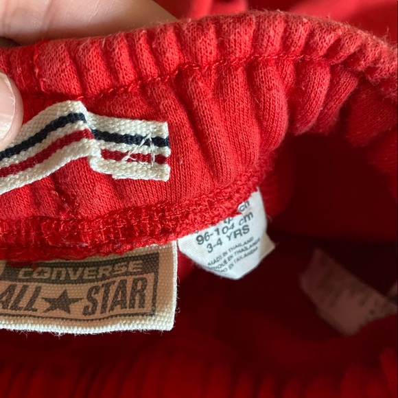 Red Converse Shorts size 3-4 years - Picture 3 of 3